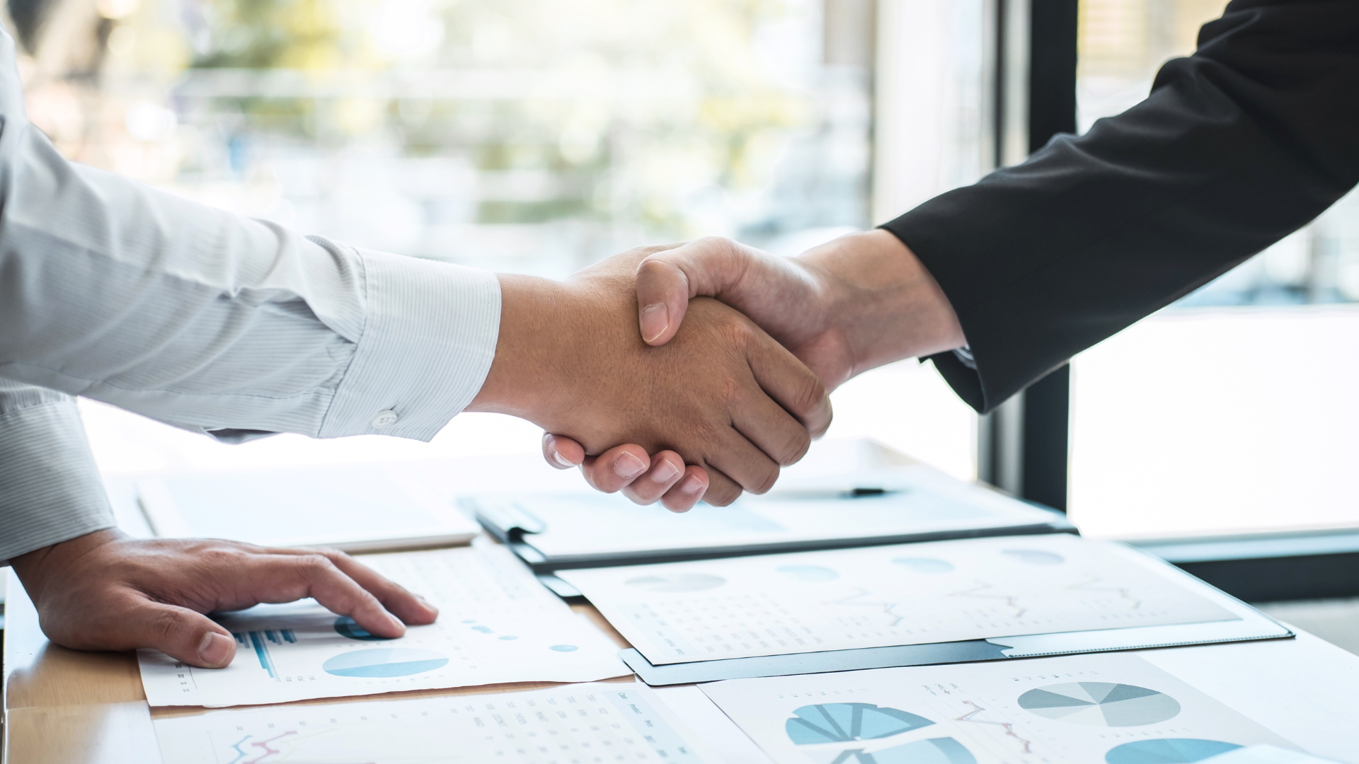 Créer une société avec plusieurs associés au Luxembourg : les risques et recommandations d'Atlas Fiduciaire